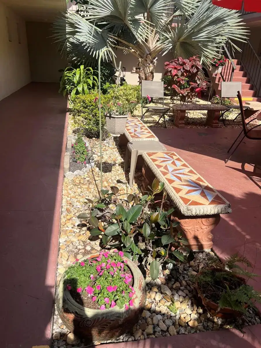 504 Davis Road # 95, Palm Springs FL 33461 photo 4