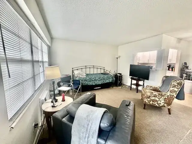 583 Fanshaw, Boca Raton FL 33434 photo 4