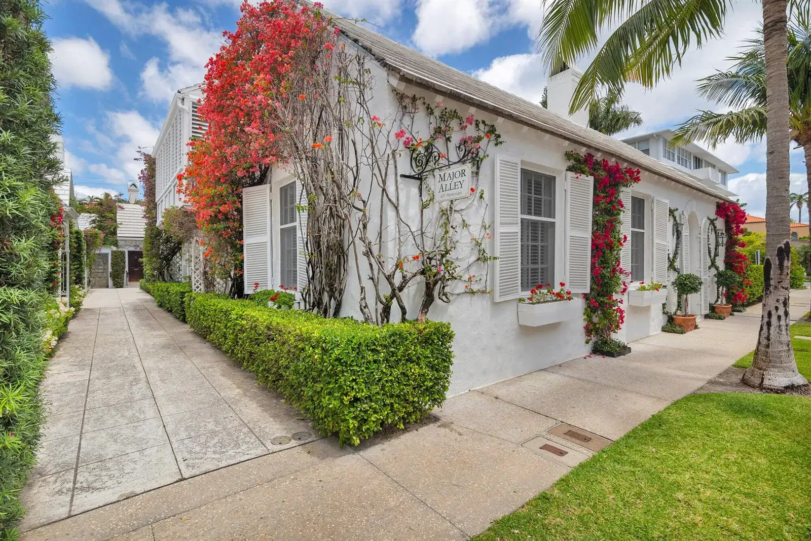 417 Peruvian Avenue # 1, Palm Beach FL 33480 photo 2