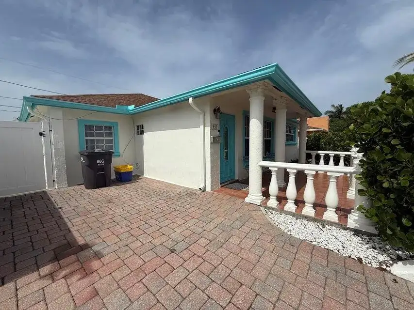 951 Green Street, West Palm Beach FL 33405 photo 3