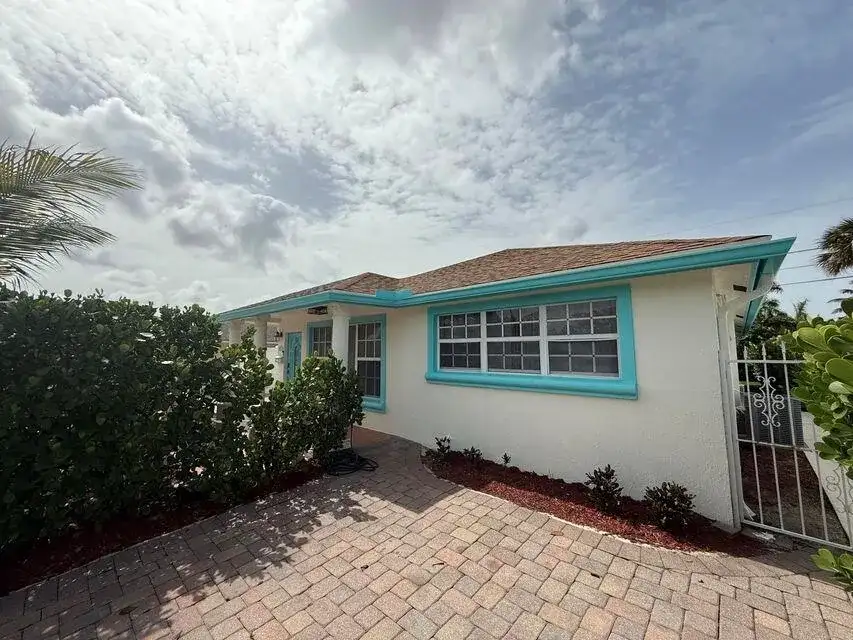 951 Green Street, West Palm Beach FL 33405 photo 4