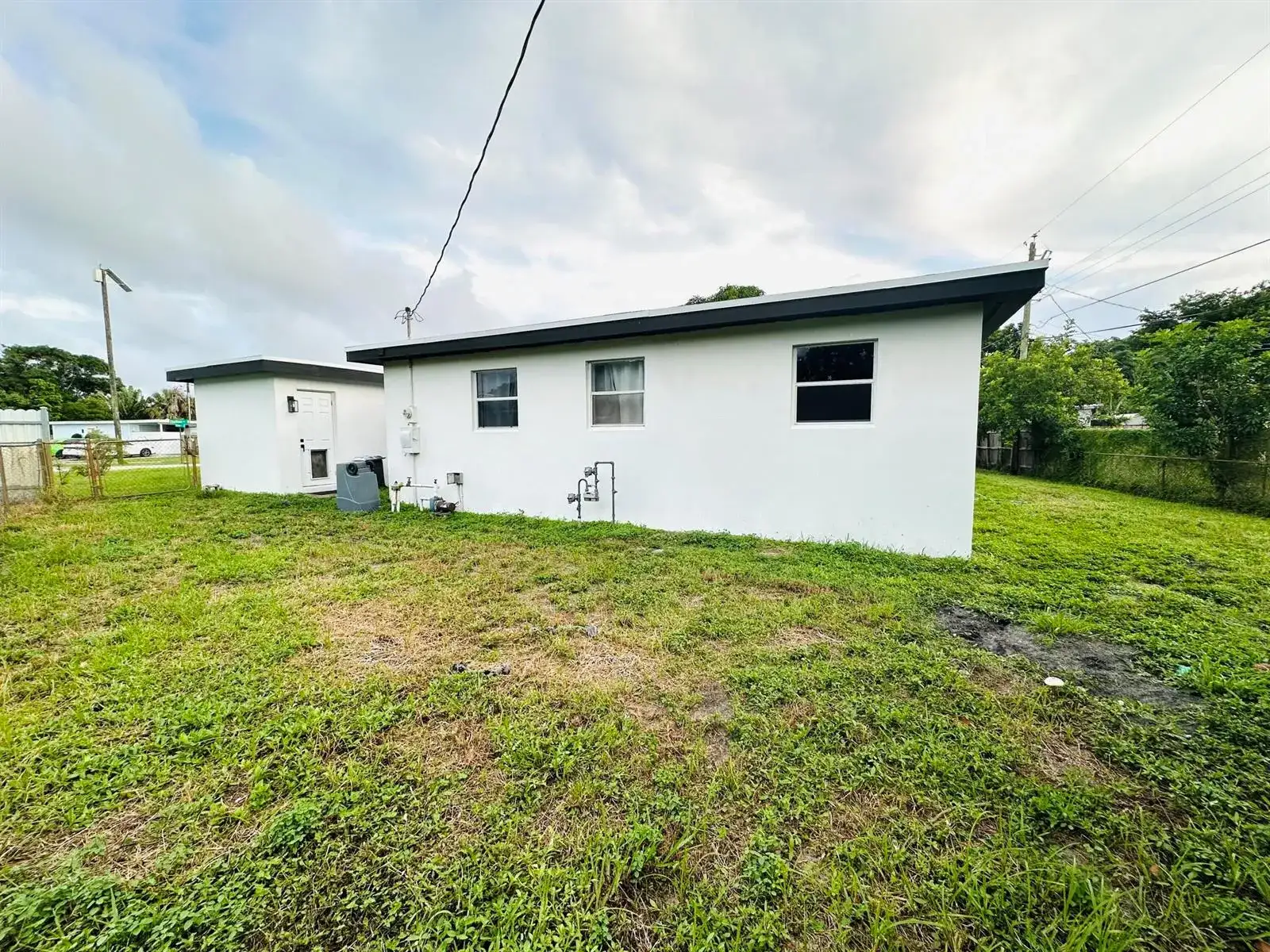1865 W Chatham Road, West Palm Beach FL 33415 photo 4