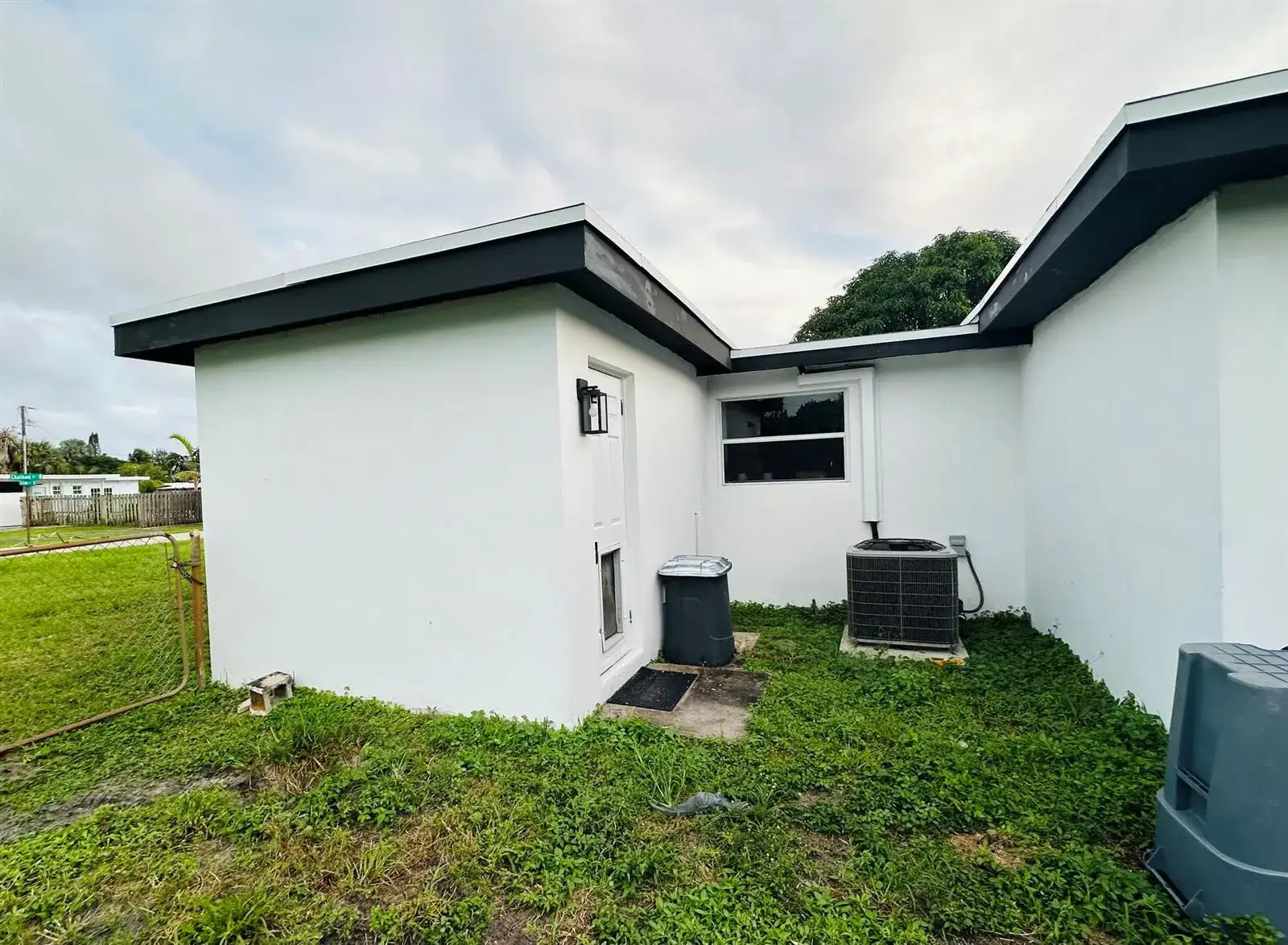 1865 W Chatham Road, West Palm Beach FL 33415 photo 5