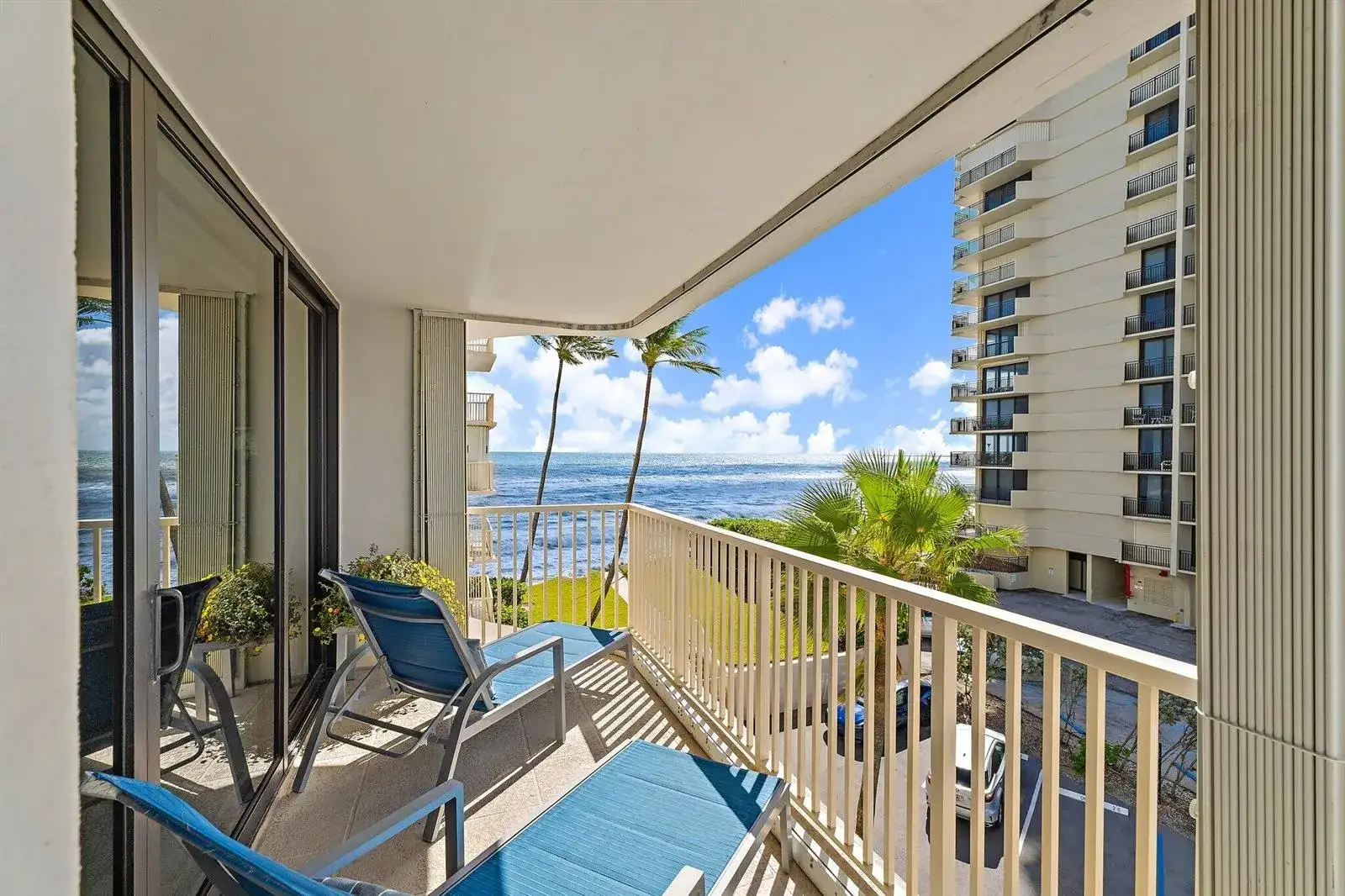 5480 N Ocean Drive, Singer Island FL 33404 photo 3