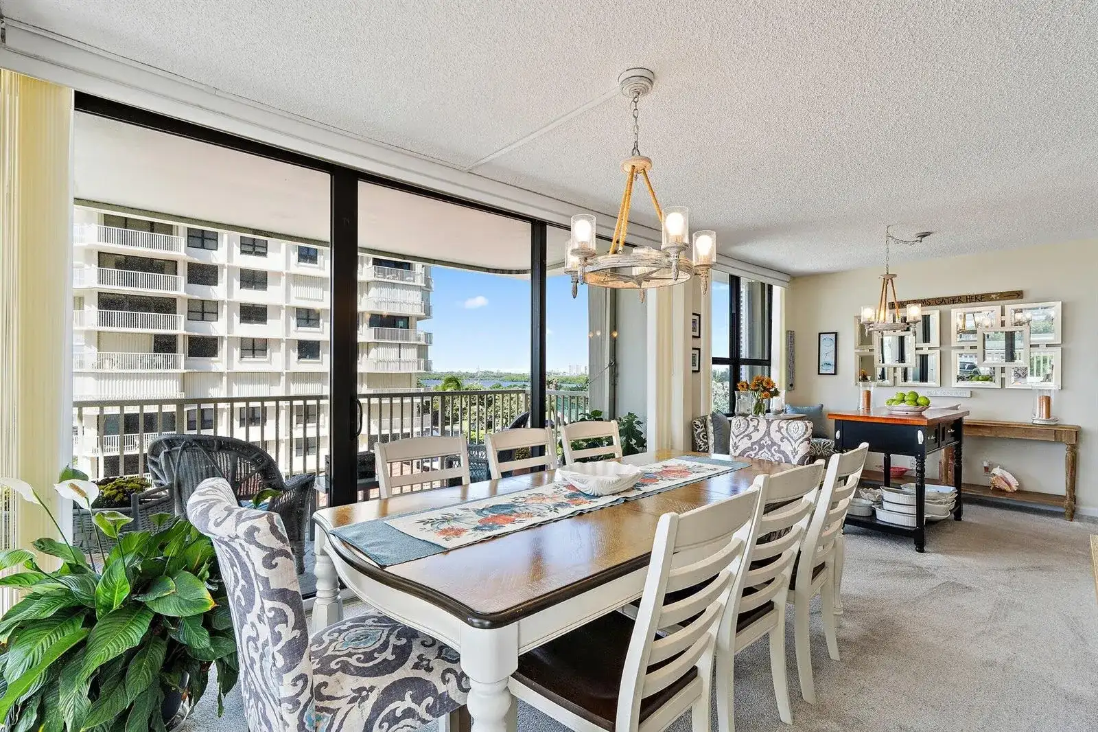 5480 N Ocean Drive, Singer Island FL 33404 photo 5