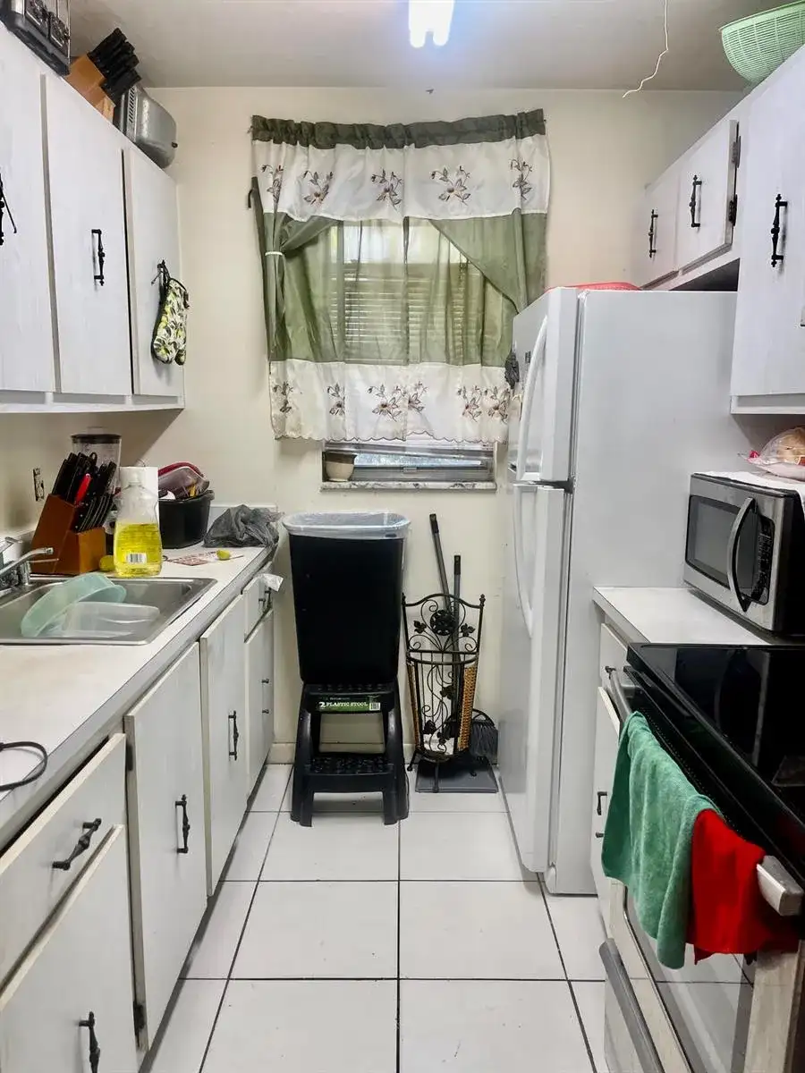 205 NE 3rd Street # 105, Boynton Beach FL 33435 photo 4