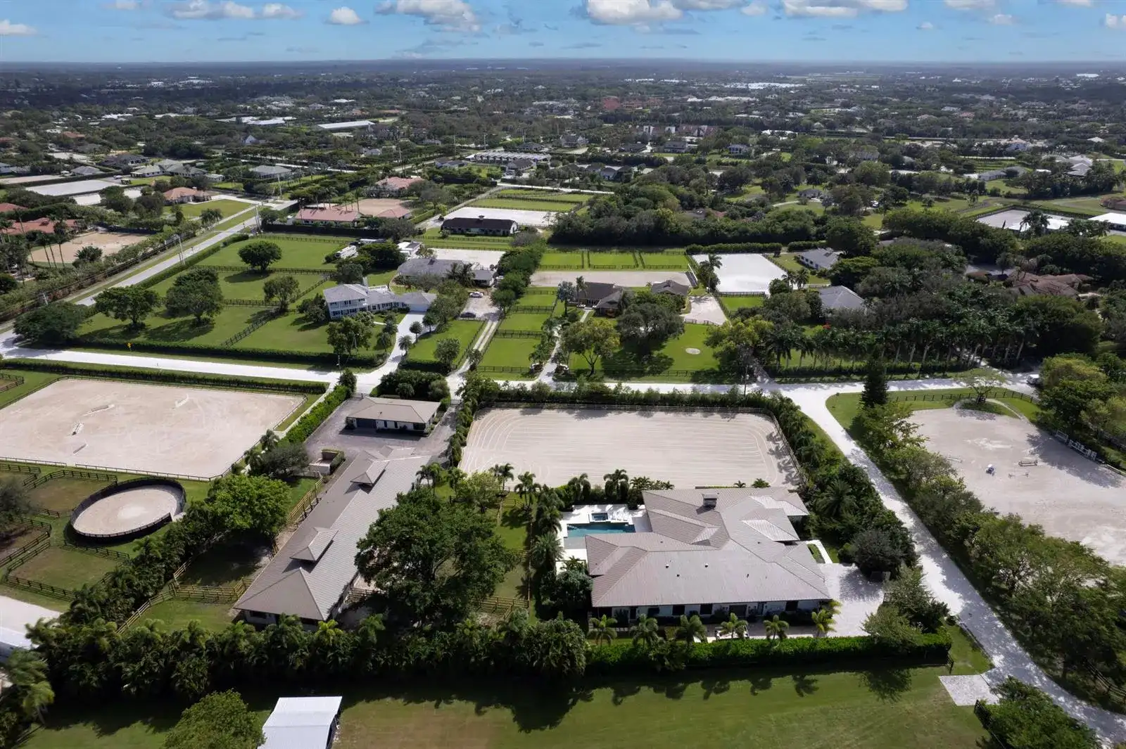 2022 Appaloosa Trail, Wellington FL 33414 photo 2
