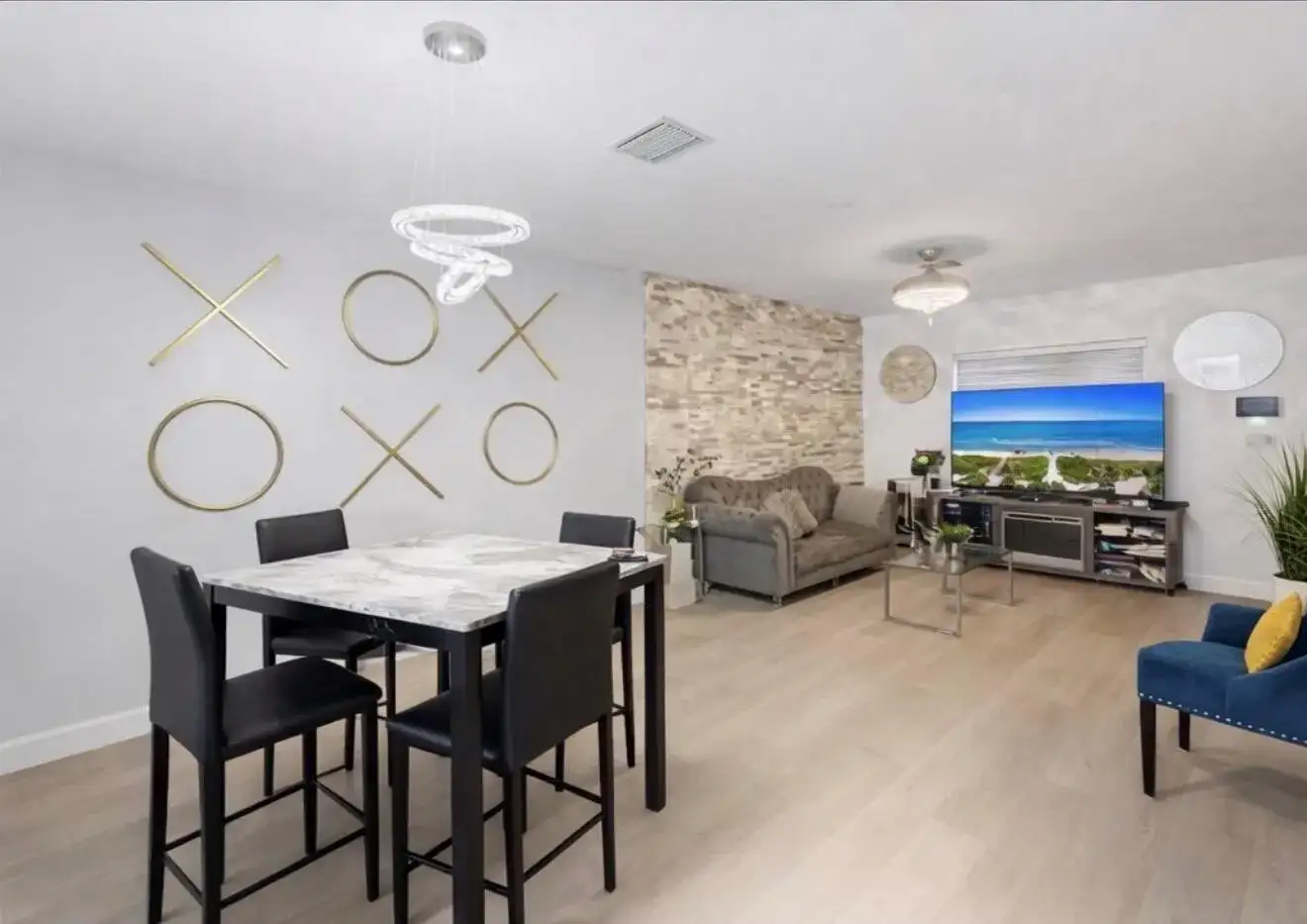 176 SE 2nd Street SE, Deerfield Beach FL 33441 photo 4