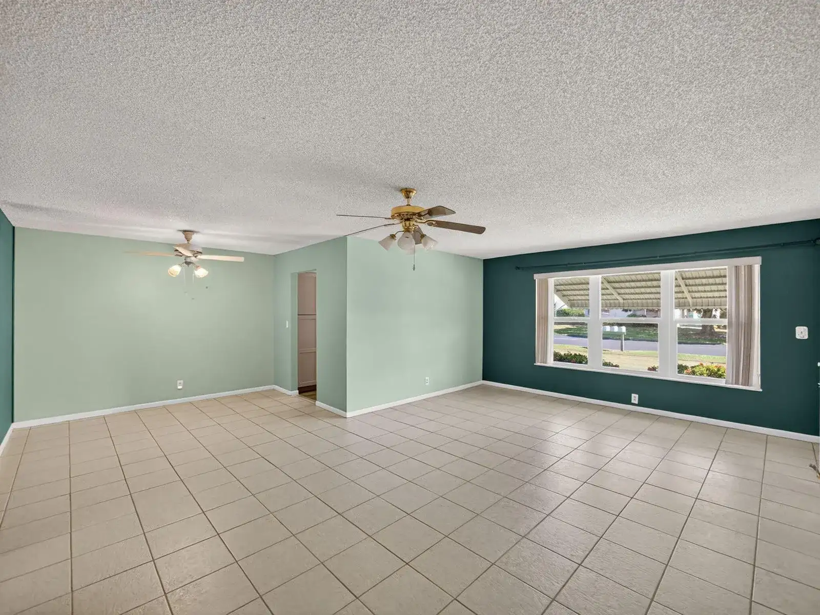 111 Lakes End Drive # B, Fort Pierce FL 34982 photo 3