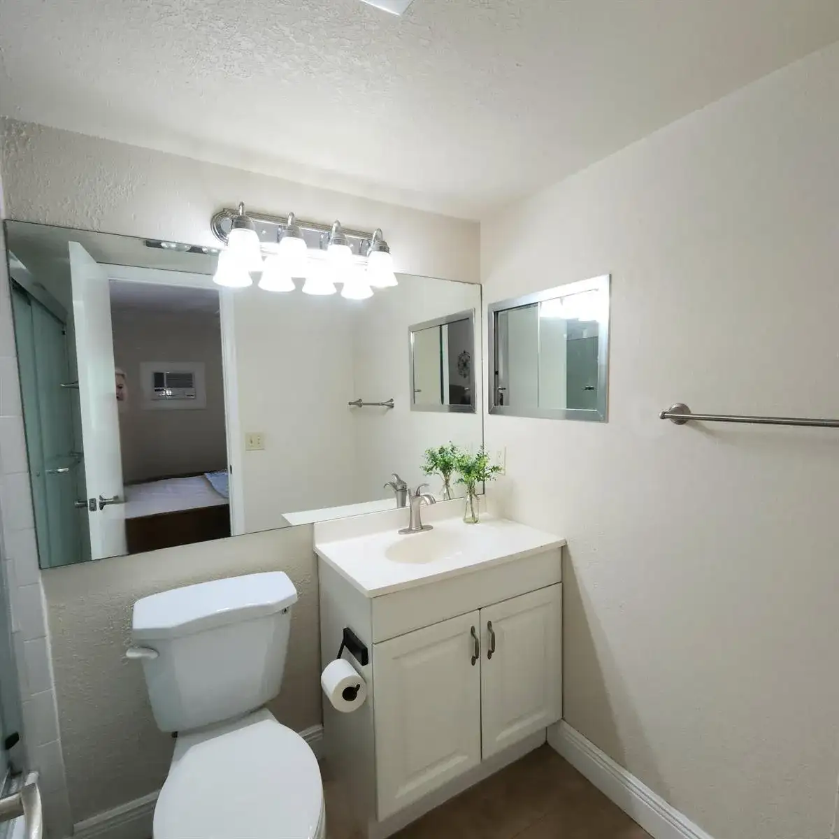 173 Kent J, West Palm Beach FL 33417 photo 4