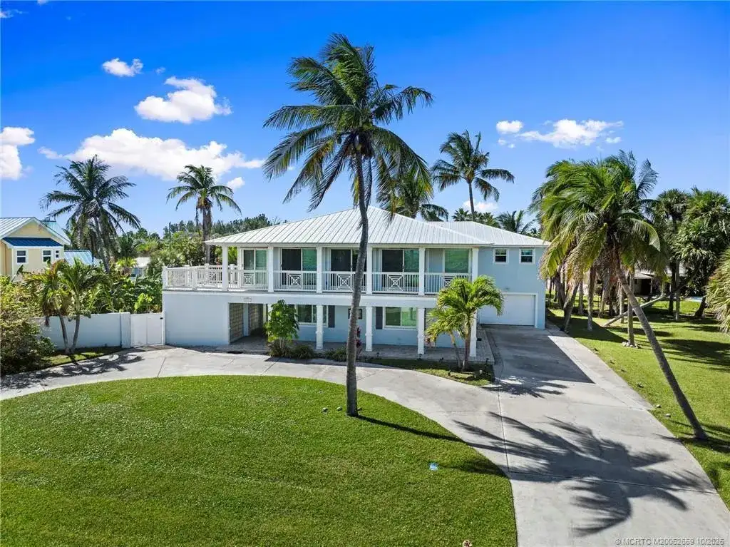 1911 Surfside Drive, Fort Pierce FL 34949 photo 2