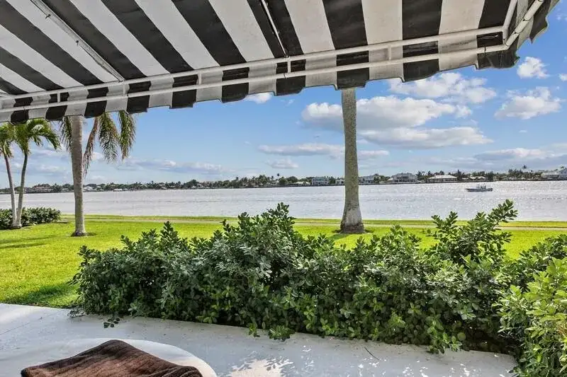 2160 Ibis Isle Road # 1, Palm Beach FL 33480 photo 2