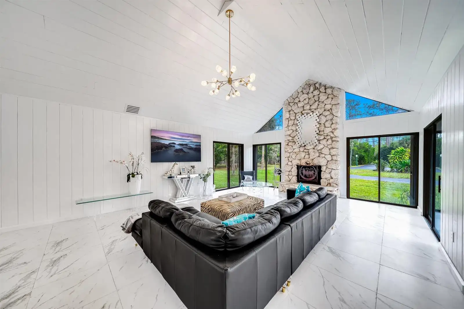 583 Rambling Drive Circle, Wellington FL 33414 photo 2