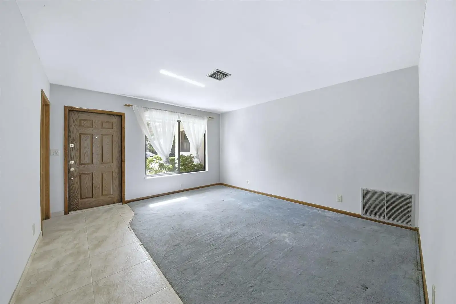 309 SE 4th Street, Dania Beach FL 33004 photo 3