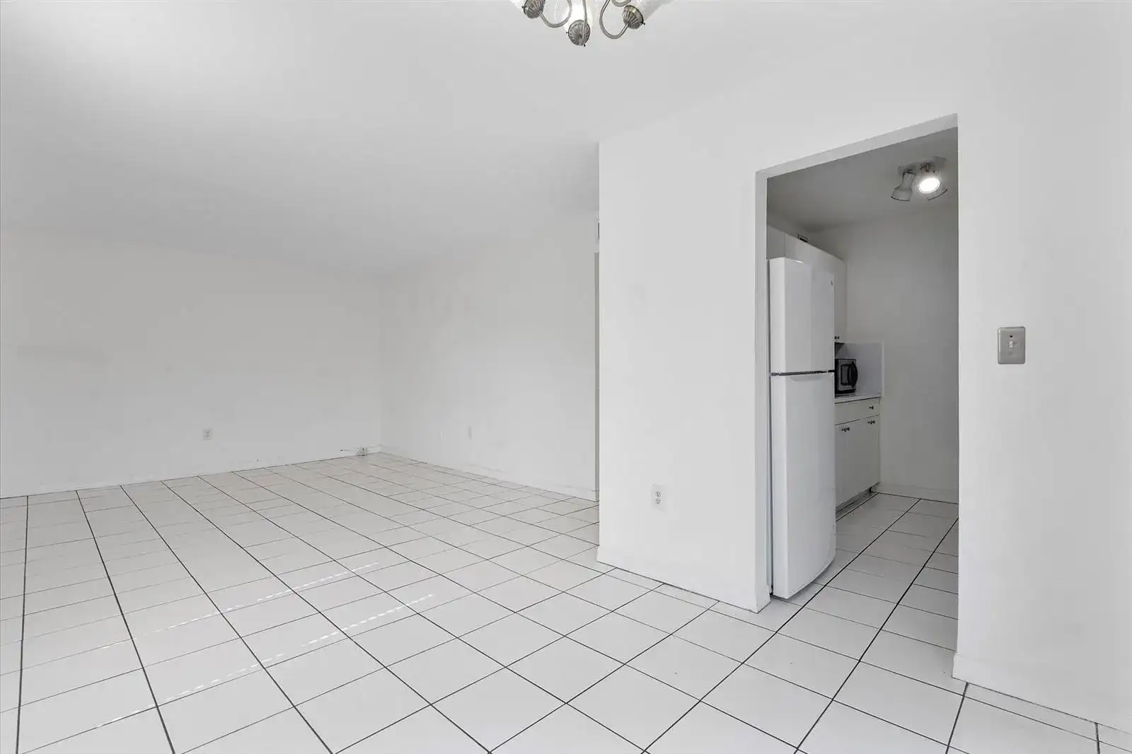 2138 SW 6th Street # 301, Miami FL 33135 photo 5