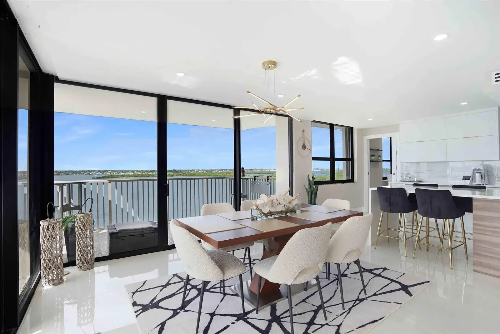5480 N Ocean Drive, Singer Island FL 33404 photo 3