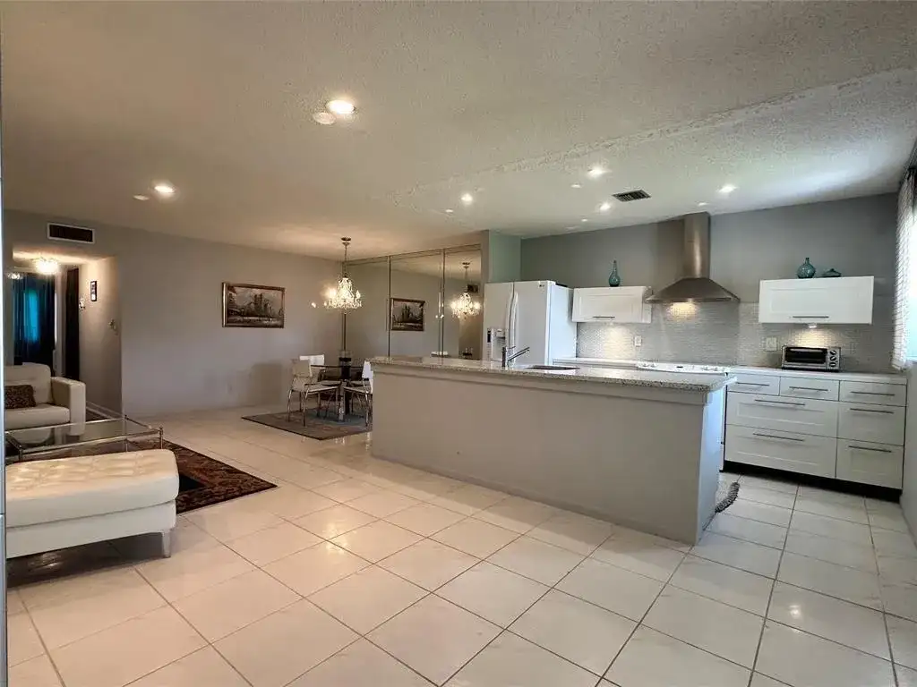 14492 Canalview Drive # B, Delray Beach FL 33484 photo 2