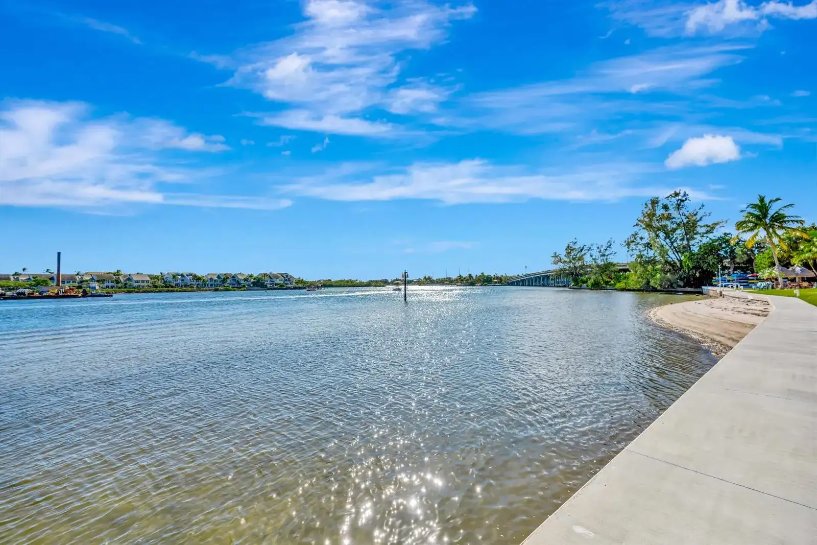 1542 Jupiter Cove Drive # 104, Jupiter FL 33469 photo 2