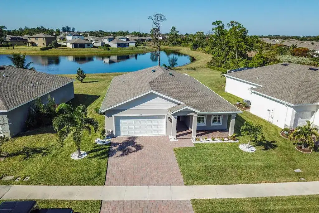 4198 Keeson Circle, Vero Beach FL 32967 photo 3