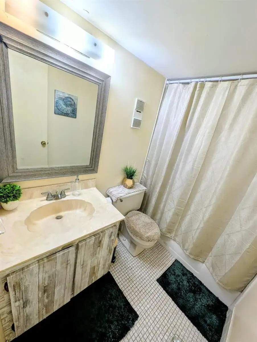7960 NW 50th Street # 104, Lauderhill FL 33351 photo 4