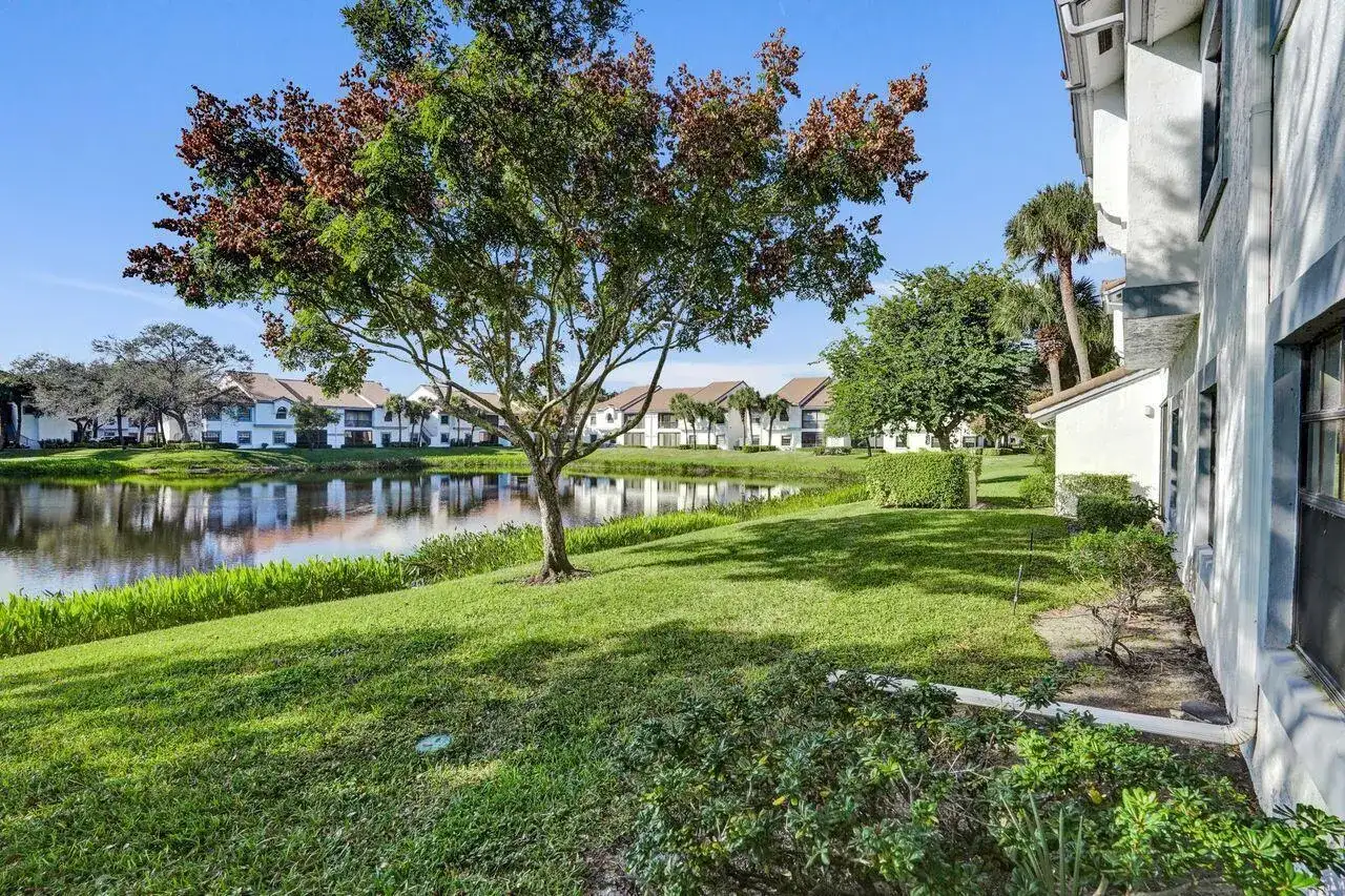 5415 Verona Drive # I, Boynton Beach FL 33437 photo 4