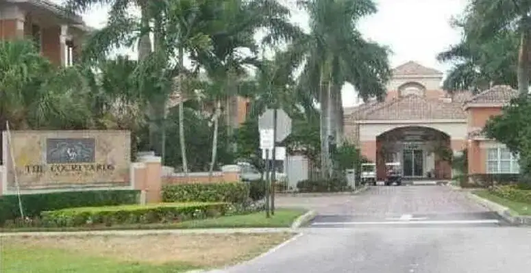 6936 SW 39 Street # 304d, Davie FL 33314 photo 2
