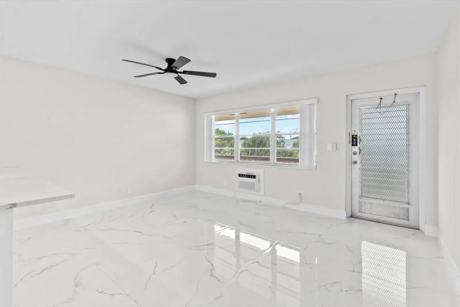 17 Andover A, West Palm Beach FL 33417 photo 4