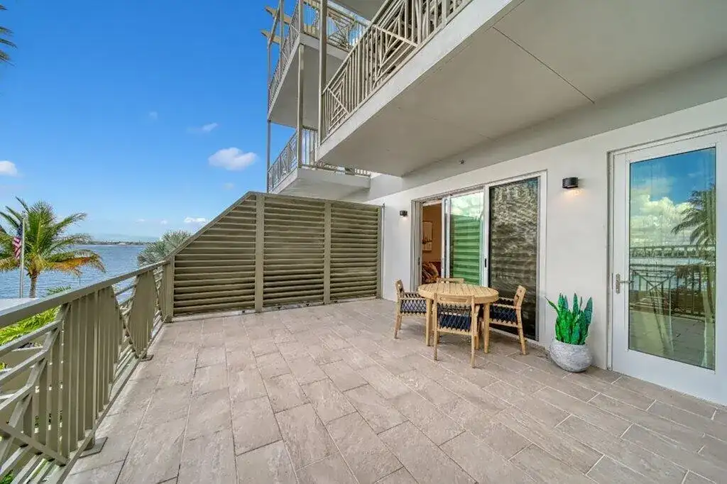 41 SW Seminole Street # 205, Stuart FL 34994 photo 4