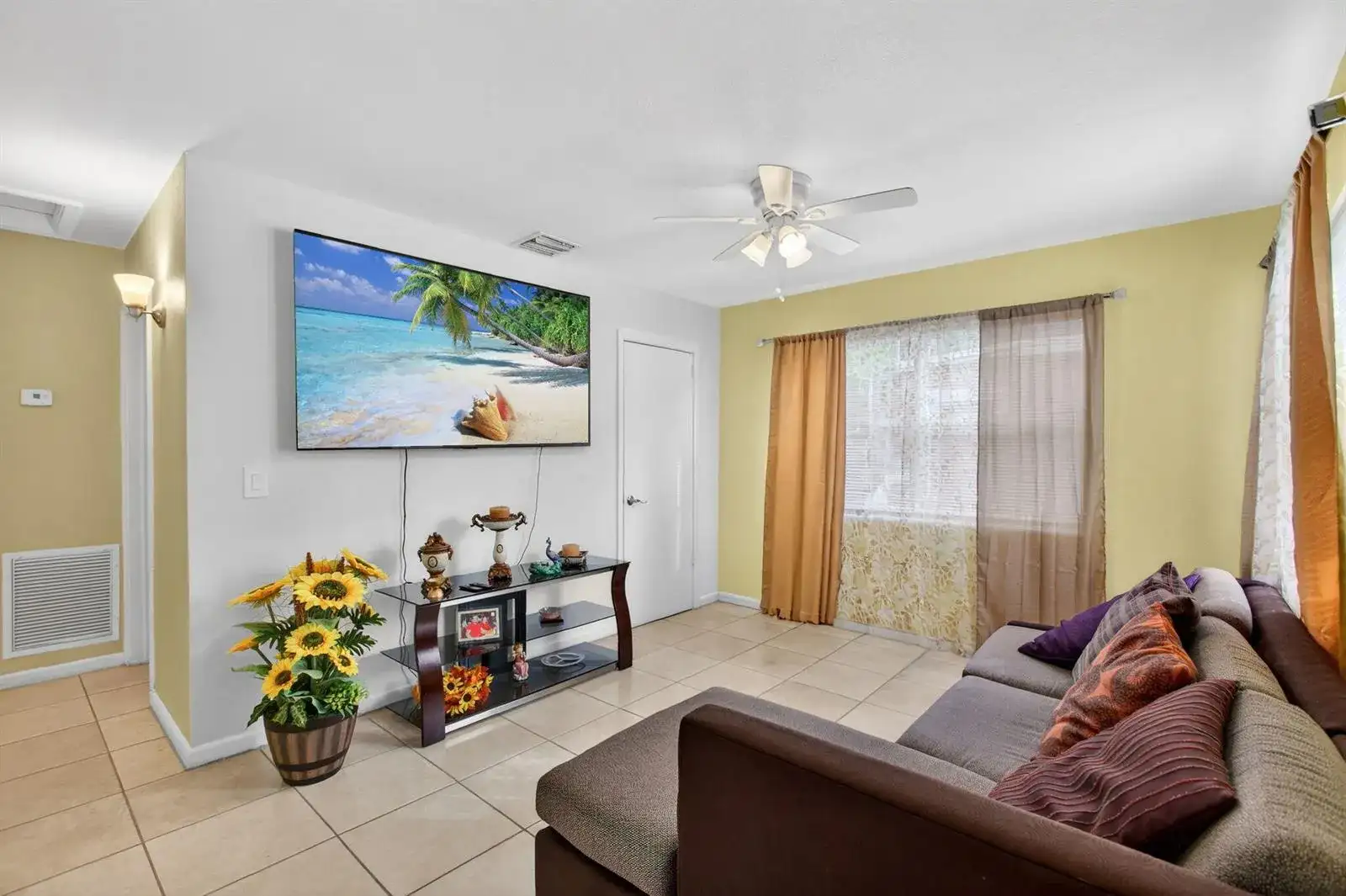 621 50th Street, West Palm Beach FL 33407 photo 4