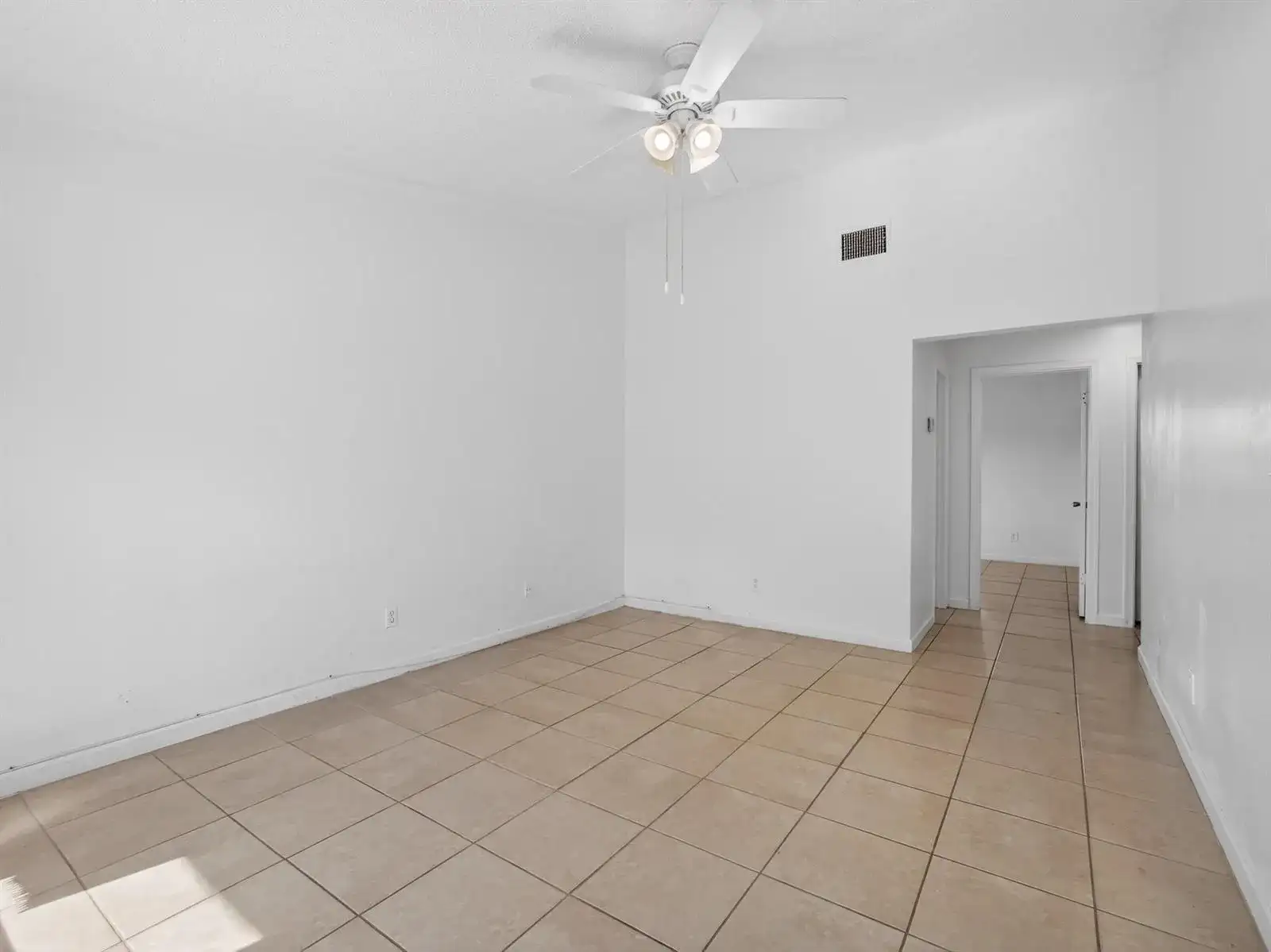 2548 Ida Way, West Palm Beach FL 33415 photo 5