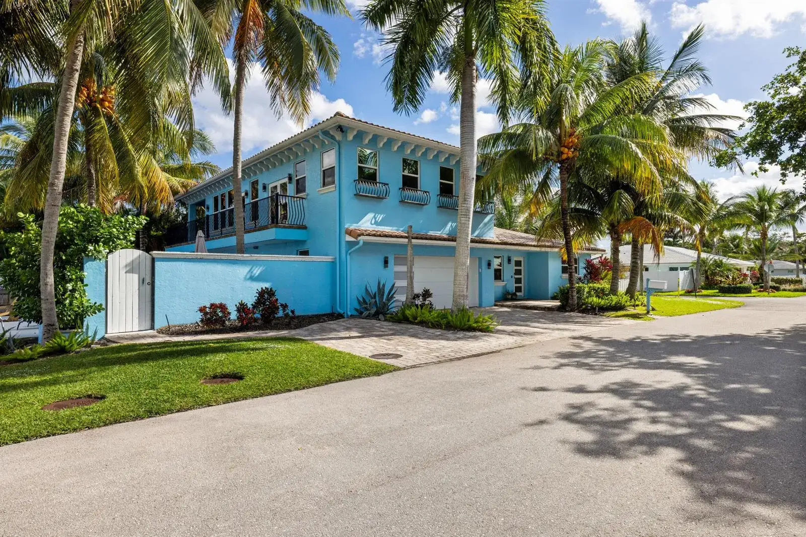 100 Neptune Drive, Hypoluxo FL 33462 photo 2