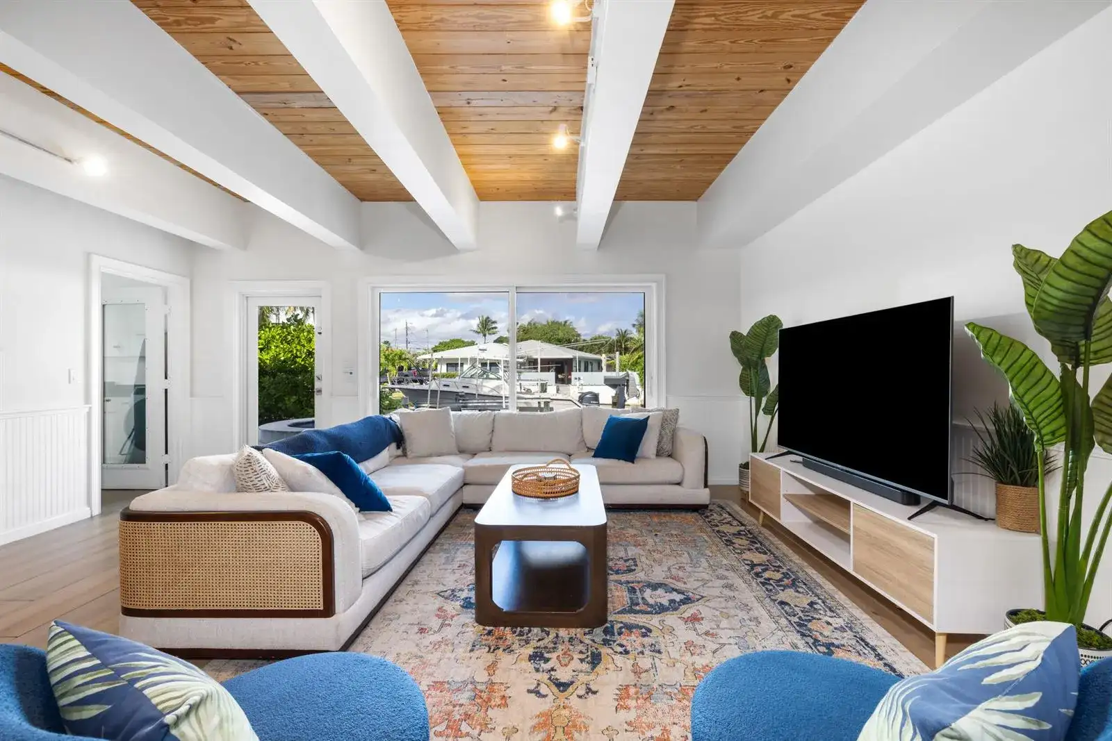 100 Neptune Drive, Hypoluxo FL 33462 photo 4