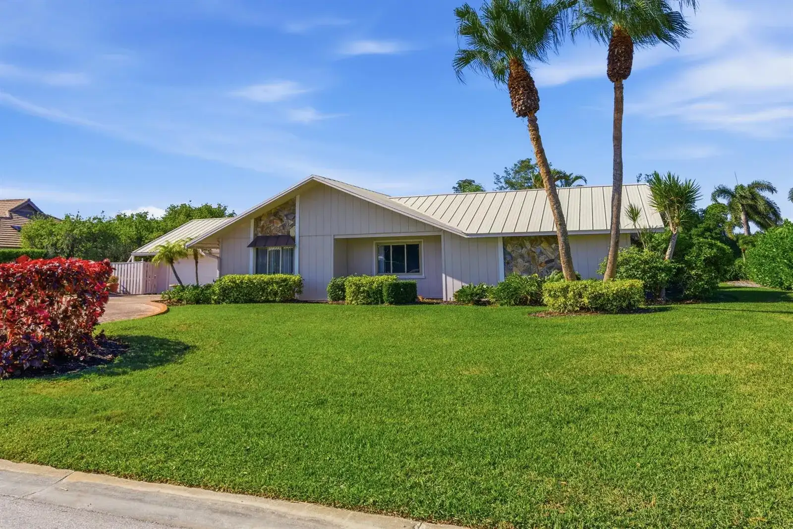 5151 SE Burning Tree Circle, Stuart FL 34997 photo 3