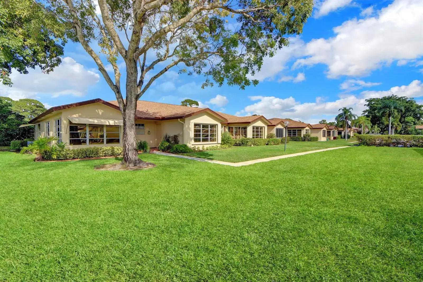 14050 Nesting Way # B, Delray Beach FL 33484 photo 2