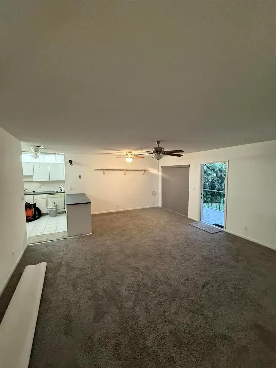 5795 La Pinata Boulevard # 2, FL 33463 photo 4