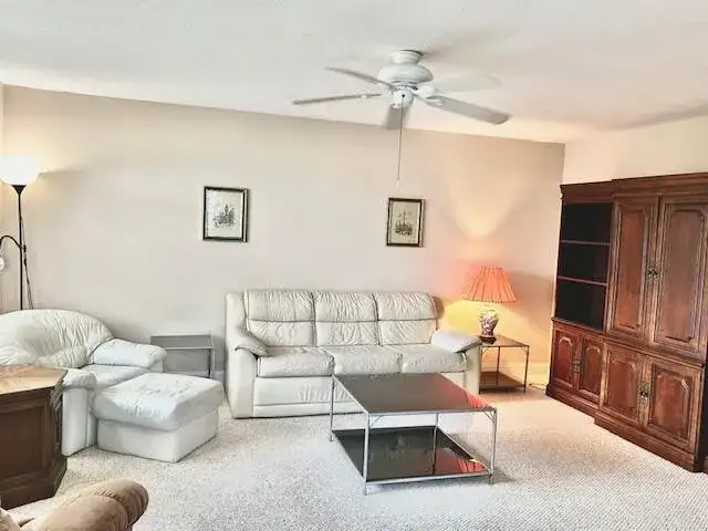715 Normandy O, Delray Beach FL 33484 photo 2