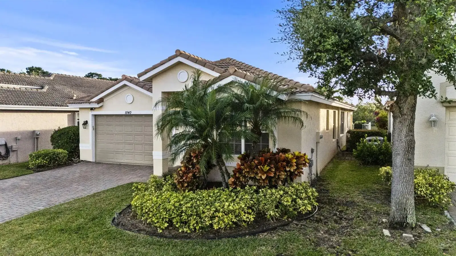 1040 SE Fleming Way, Stuart FL 34997 photo 3