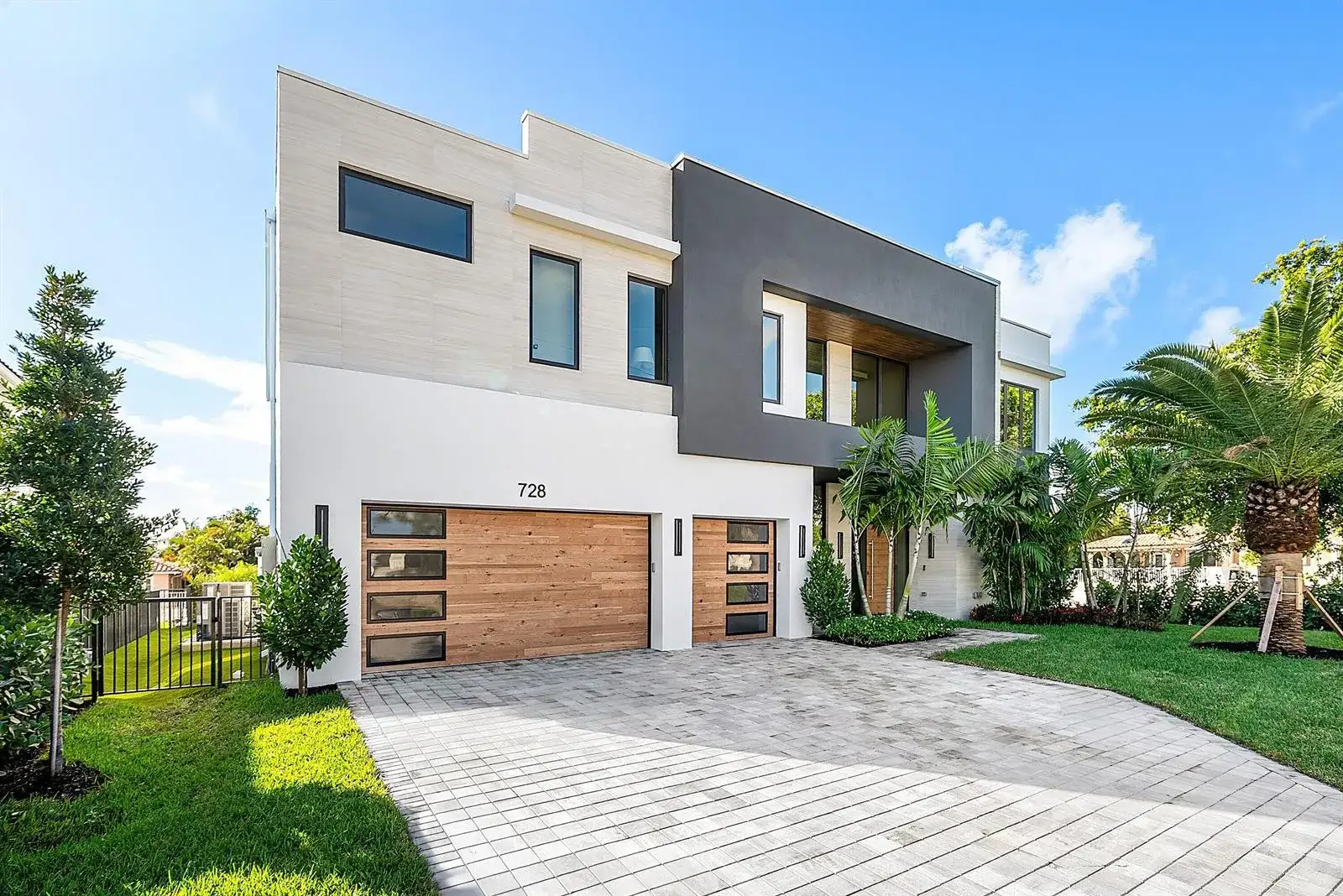 728 Enfield Street, Boca Raton FL 33487 photo 2
