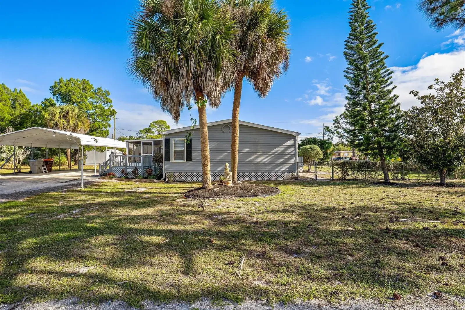 7990 129th Place, Sebastian FL 32958 photo 3