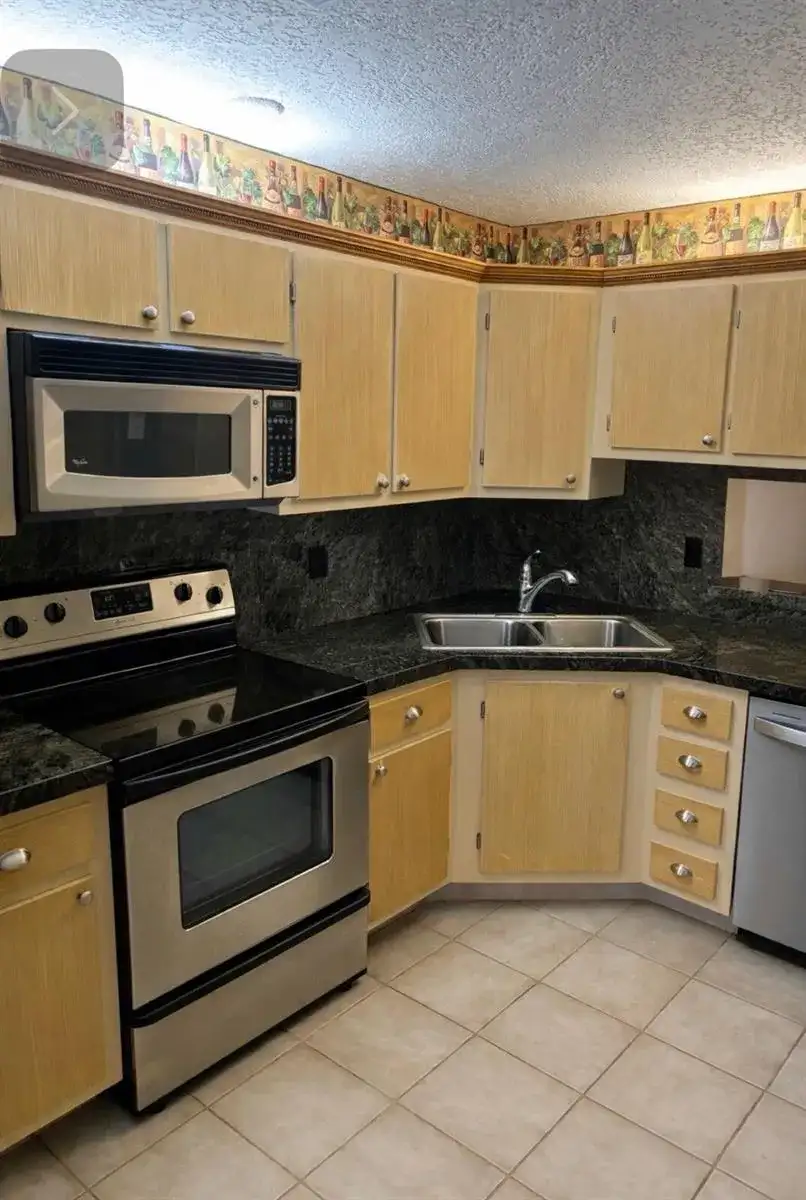 5379 Mariesa Avenue, West Palm Beach FL 33417 photo 4