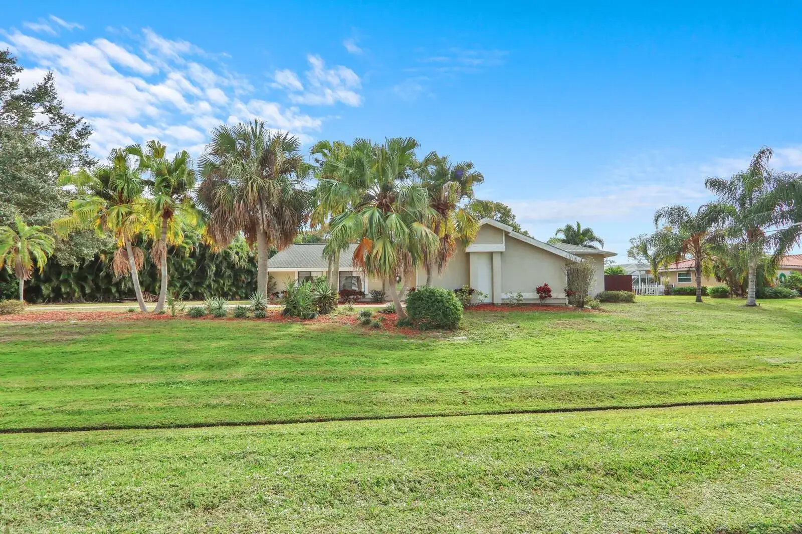 3060 SE Darien Road, Port St. Lucie FL 34952 photo 3