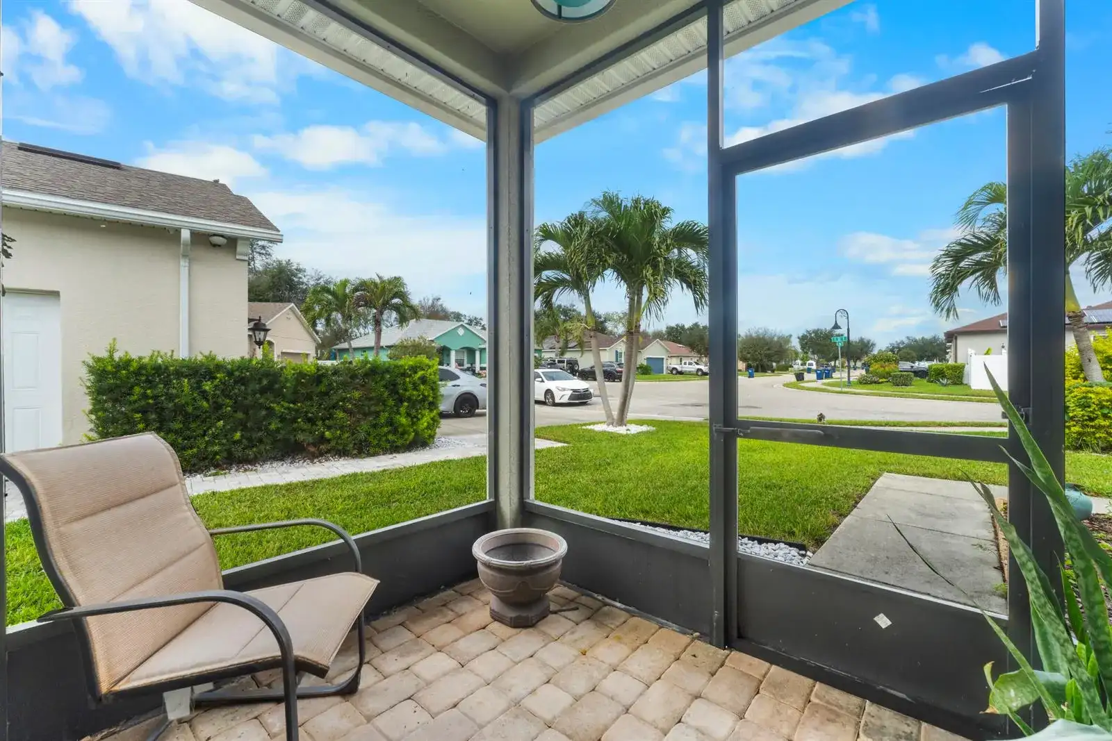 110 65th Avenue E, Bradenton FL 34203 photo 4