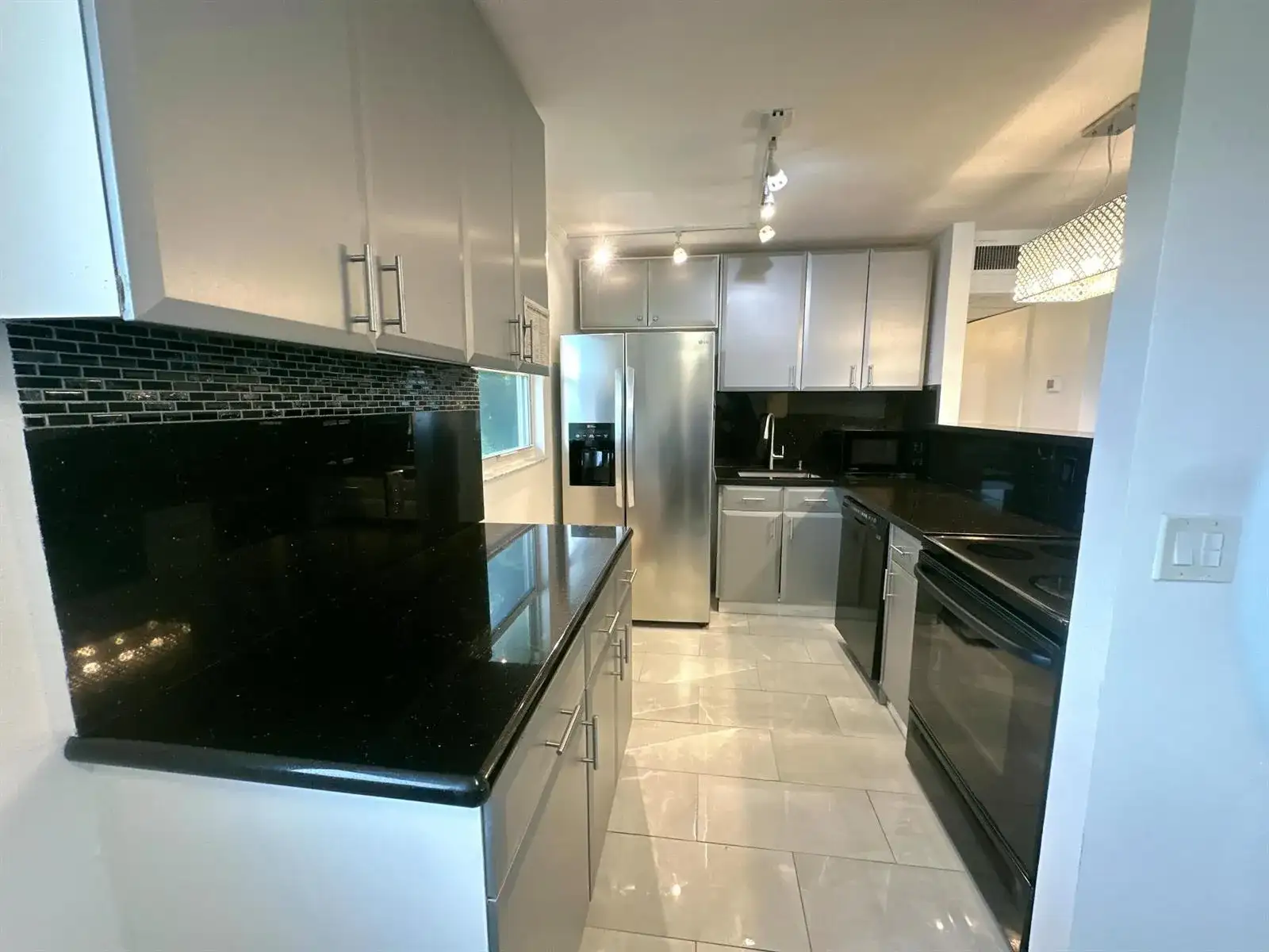 196 Tuscany C Lane, Delray Beach FL 33446 photo 4