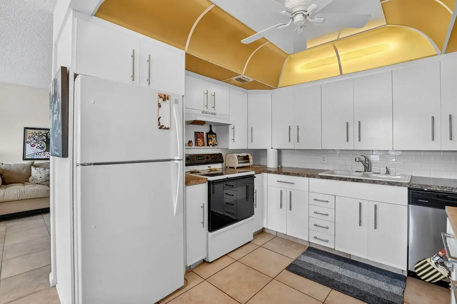 4008 Hythe A, Boca Raton FL 33434 photo 3
