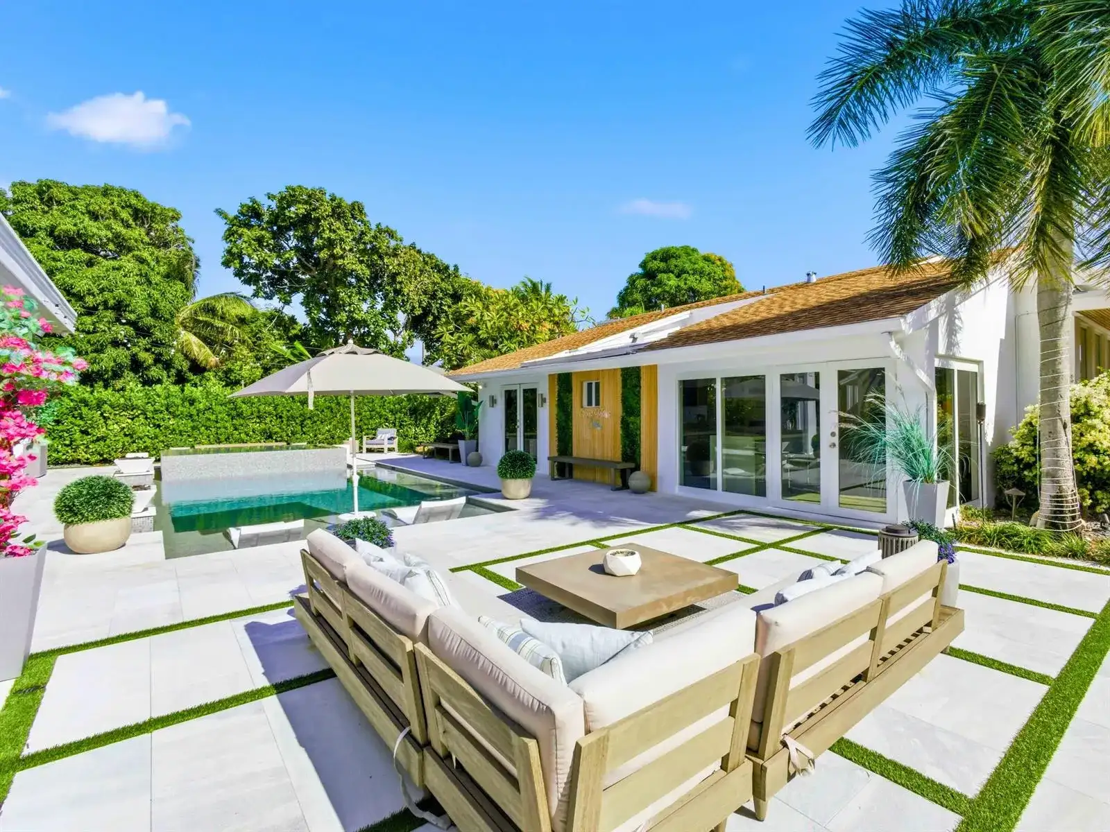 2210 NE 3rd Ave Avenue, Delray Beach FL 33444 photo 5