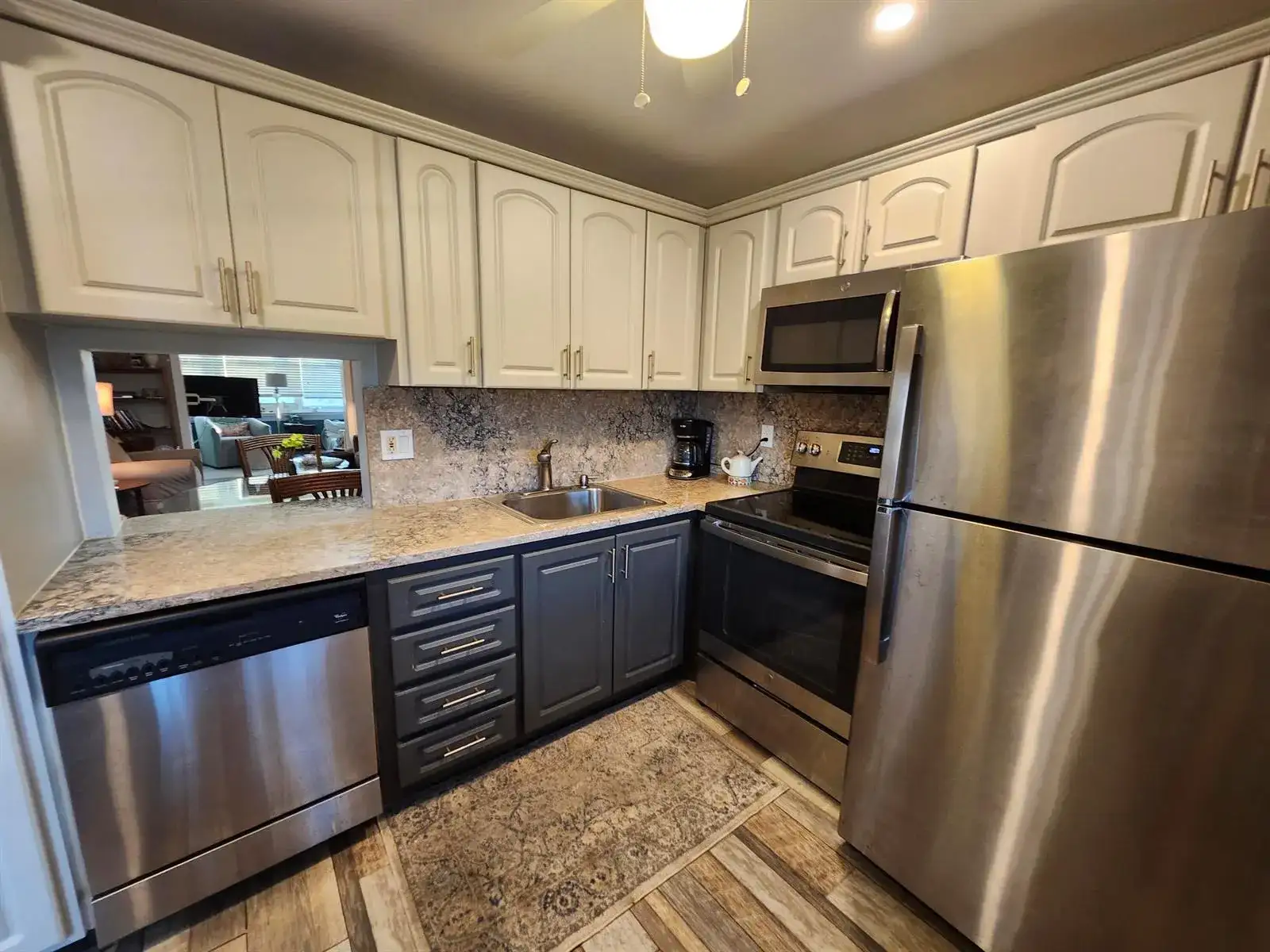 300 NE 26th Avenue # 305, Boynton Beach FL 33435 photo 2