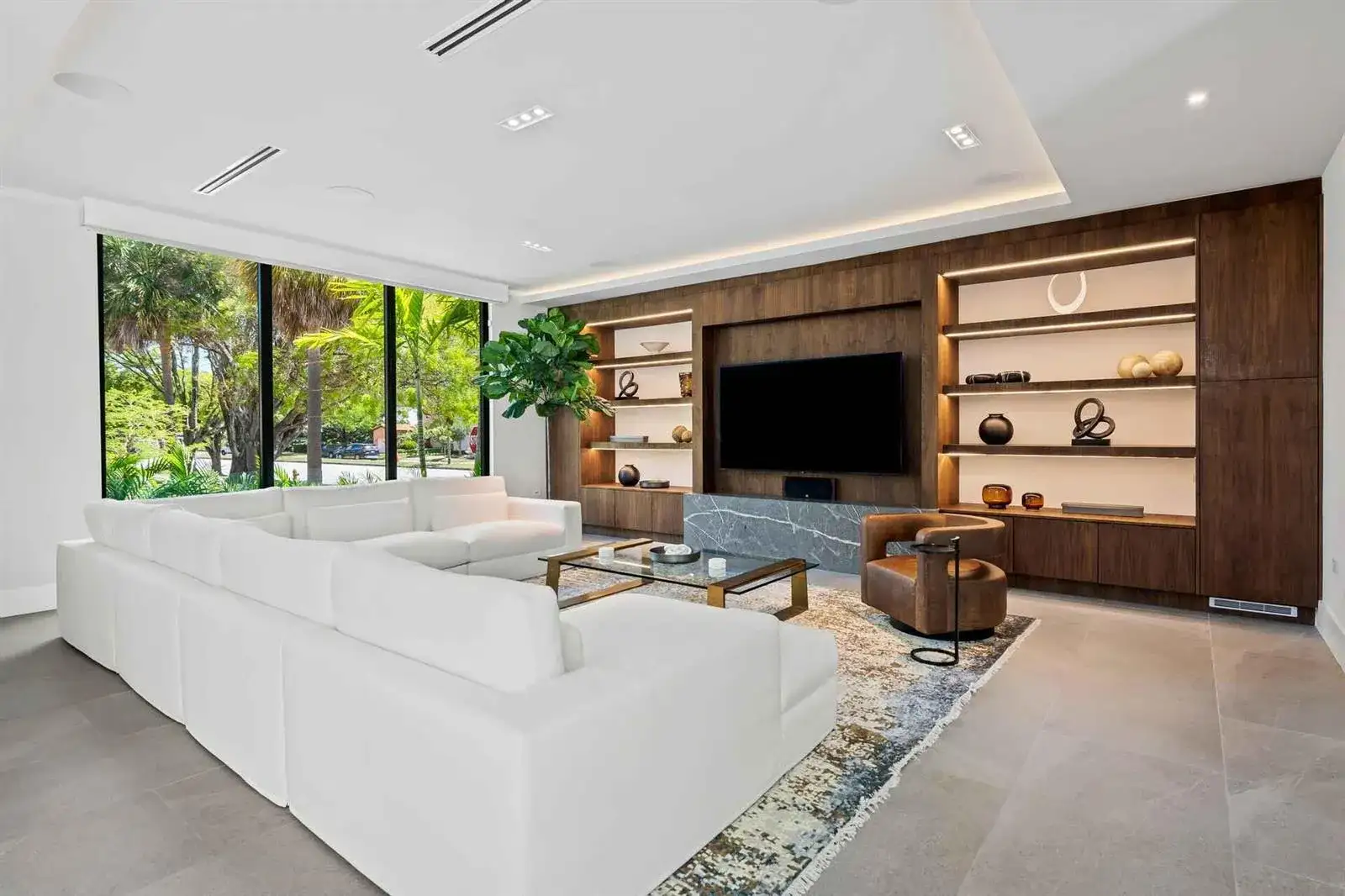 5288 Alton Road, Miami Beach FL 33140 photo 3
