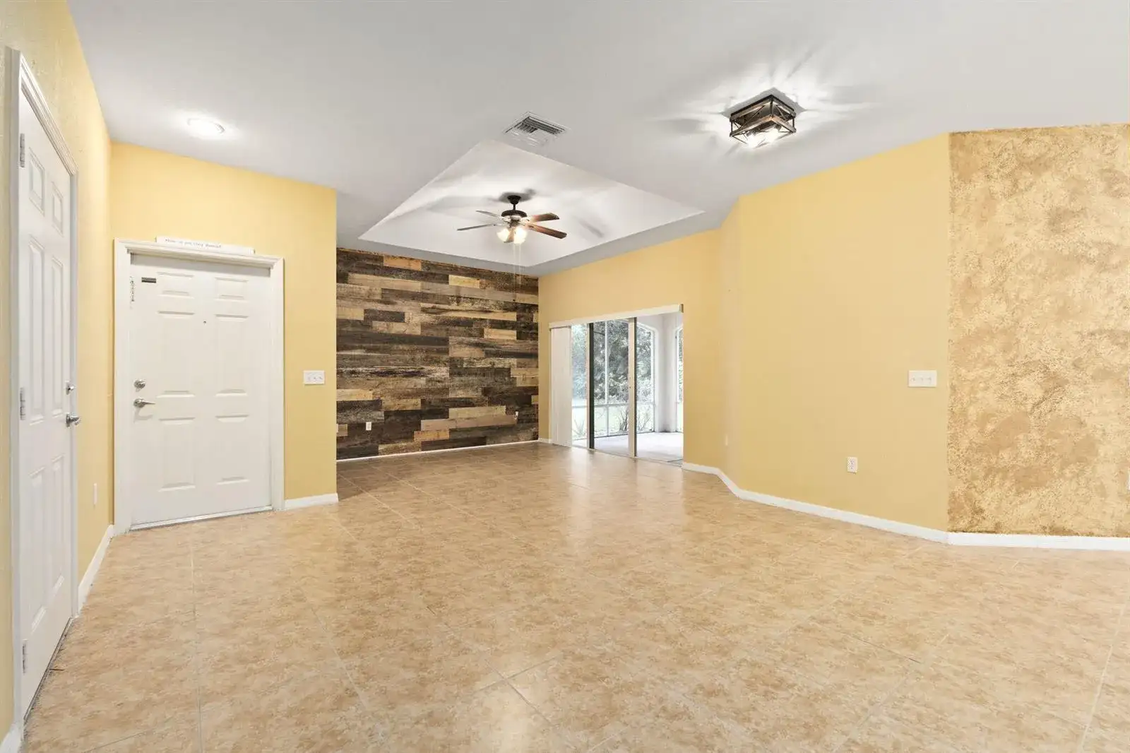 1863 S Dovetail Drive # B1, Fort Pierce FL 34982 photo 5