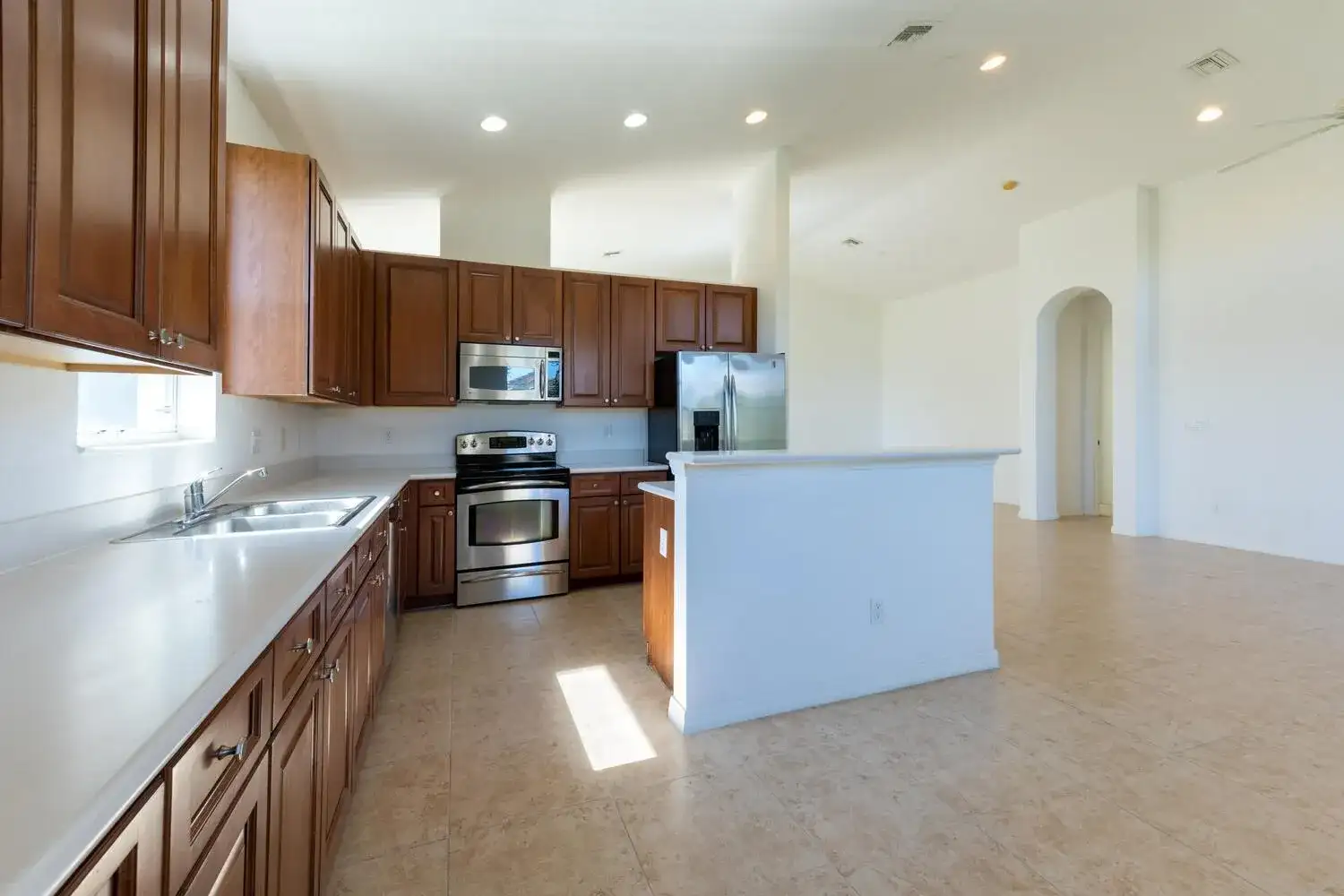 754 Aberfoyle Avenue, Fort Pierce FL 34947 photo 2