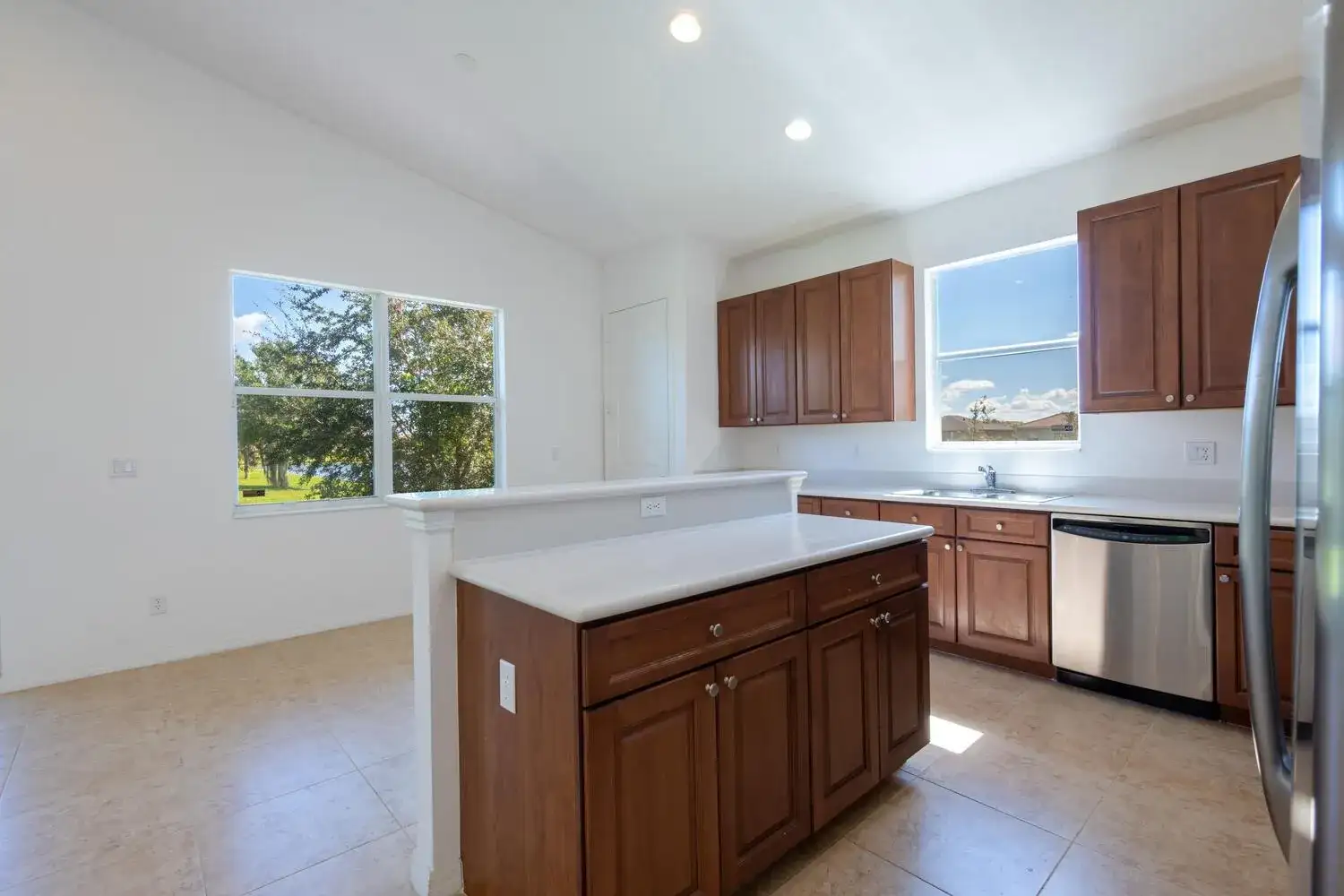 754 Aberfoyle Avenue, Fort Pierce FL 34947 photo 4